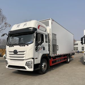 Constant temperature chick transport truck - Image 4