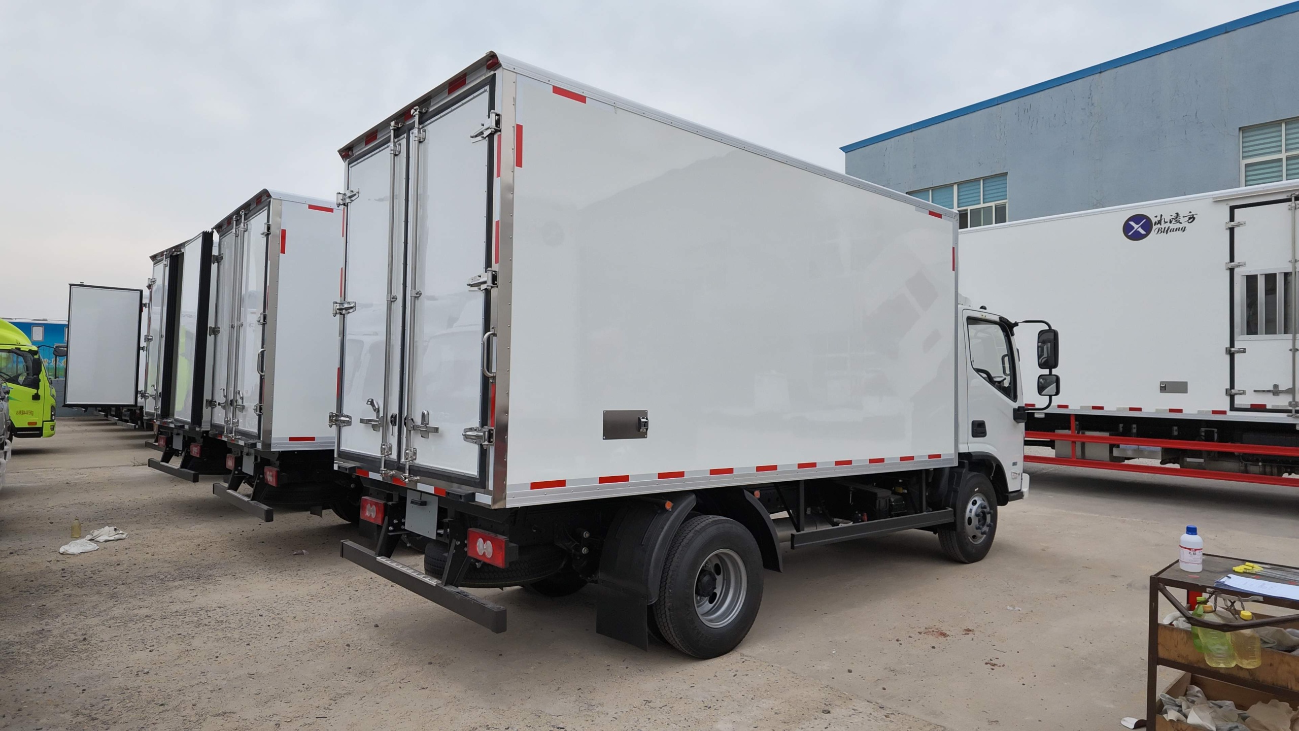 Pre-coated aluminum plate refrigerated cargo box，refrigerated truck body