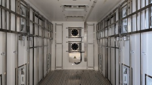 4.2m Chick Transport Truck - 9d267ac7-7b3b-44d8-9ea5-1